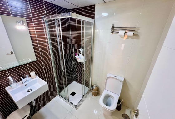 Wiederverkauf - Wohnung - Torrevieja - Playa del Cura