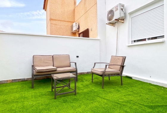 Wiederverkauf - Bungalow - Orihuela Costa - Costa Blanca