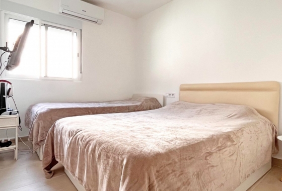 Wiederverkauf - Bungalow - Orihuela Costa - Costa Blanca