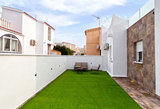 Wiederverkauf - Bungalow - Orihuela Costa - Costa Blanca
