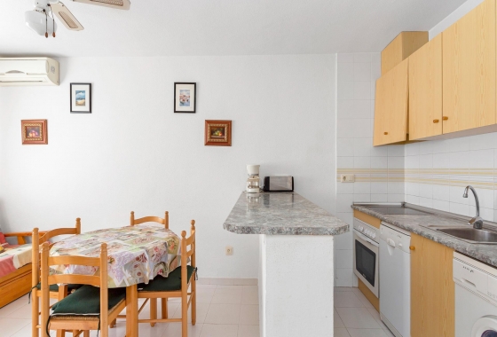 Herverkoop - Appartement / flat - Torrevieja - Lago Jardin