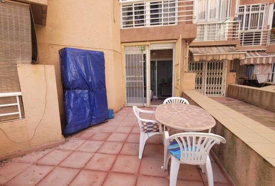 Resale - Apartment / flat - Torrevieja - Costa Blanca