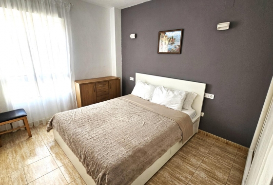 Herverkoop - Appartement / flat - Torrevieja - Estacion De Autobuses