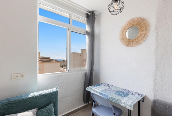 Resale - Apartment / flat - Torrevieja - La Mata