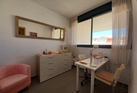 Wiederverkauf - Wohnung - Orihuela Costa - Los Dolses