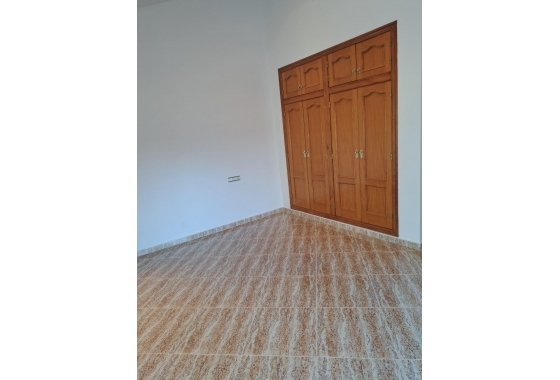 Herverkoop - Villa - Orihuela - Los Huertos