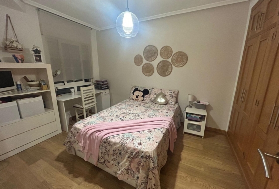 Wiederverkauf - Wohnung - Torrevieja - Centro