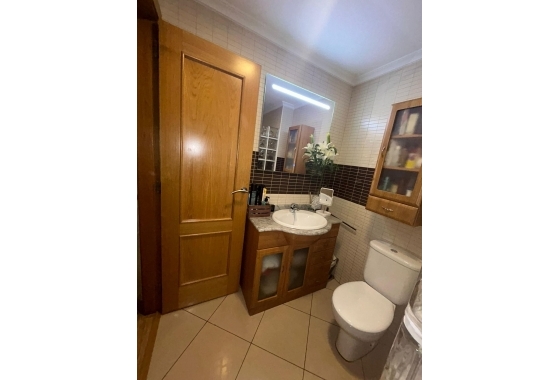 Wiederverkauf - Wohnung - Torrevieja - Centro