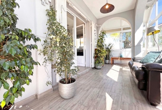 Wiederverkauf - Villa - La Zenia - Costa Blanca