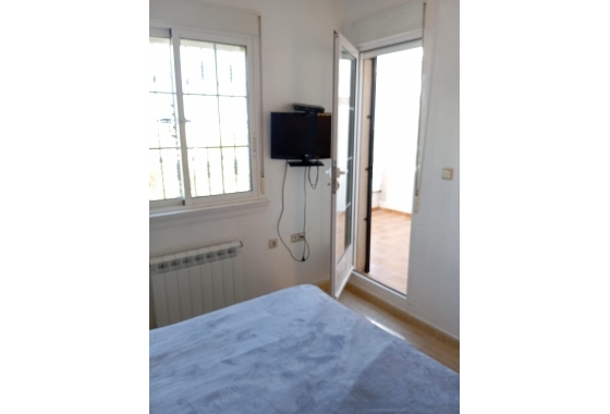 Wiederverkauf - Bungalow - Orihuela Costa - Pau 26