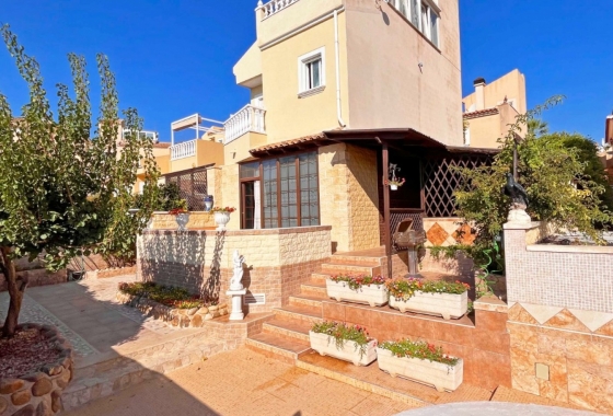 Reventa - Villa - Orihuela Costa - Costa Blanca