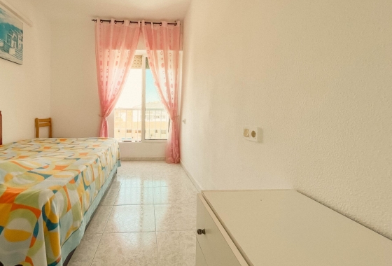 Herverkoop - Appartement / flat - Torrevieja - Estacion De Autobuses