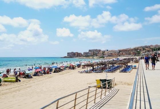 Resale - Apartment / flat - Torrevieja - La Mata