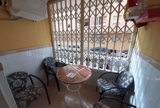 Resale - Apartment / flat - Torrevieja - Costa Blanca