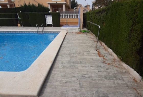 Reventa - Villa - Torrevieja - Costa Blanca