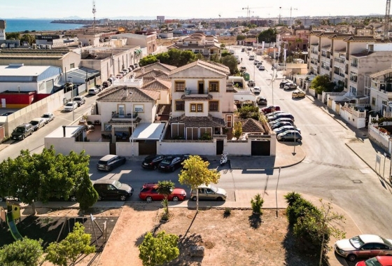 Wiederverkauf - Villa - Orihuela Costa - Costa Blanca