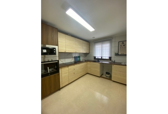 Resale - Townhouse - San Miguel de Salinas - Inland