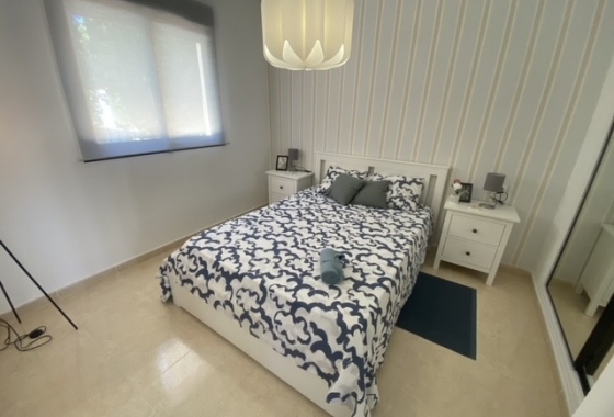 Resale - Townhouse - San Miguel de Salinas - Inland