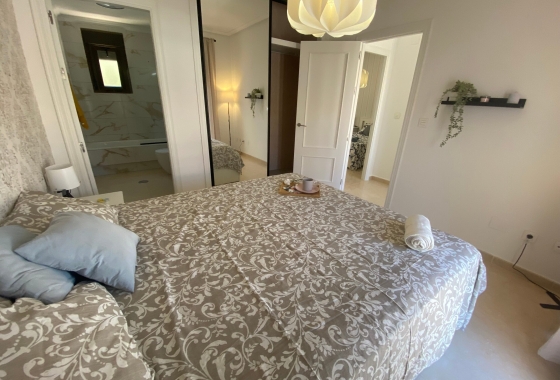 Resale - Townhouse - San Miguel de Salinas - Inland