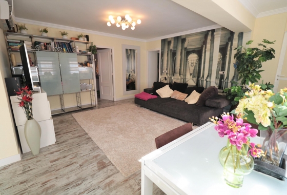 Wiederverkauf - Penthouse - Torrevieja - Playa De Los Naufragos