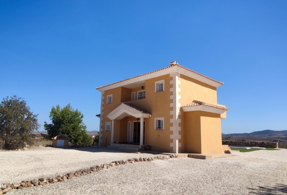 Reventa - Villa - Pinoso - Inland