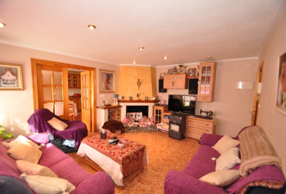 Resale - Townhouse - Pinoso - Inland