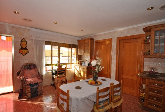 Resale - Townhouse - Pinoso - Inland