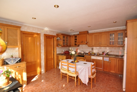 Resale - Townhouse - Pinoso - Inland