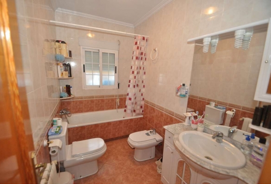 Resale - Townhouse - Pinoso - Inland