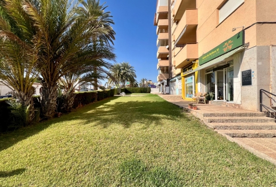 Resale - Apartment / flat - Orihuela Costa - La Zenia