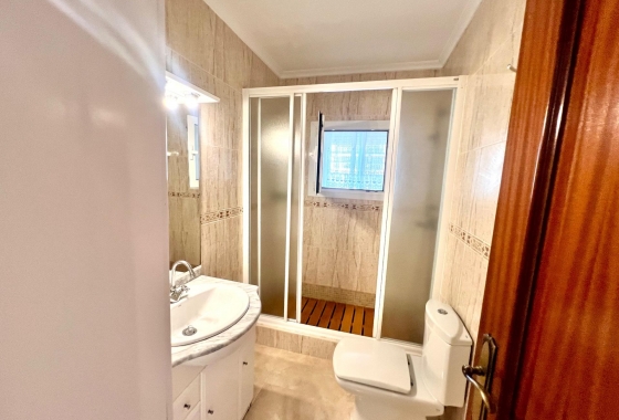 Wiederverkauf - Wohnung - Torrevieja - Playa De Los Naufragos