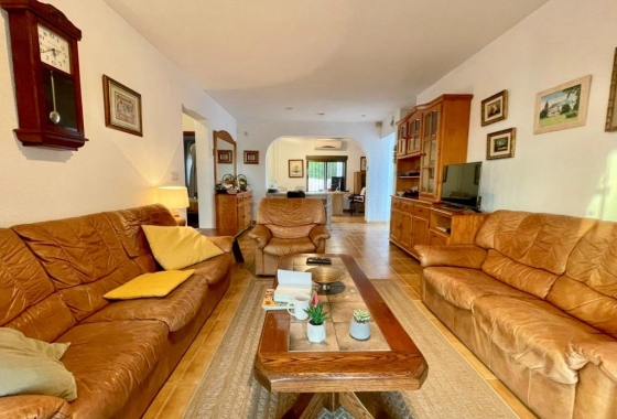 Wiederverkauf - Villa - Benidorm - Urbanizaciones