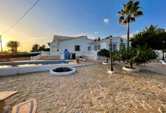 Wiederverkauf - Villa - Benidorm - Urbanizaciones