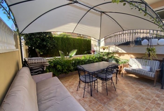 Herverkoop - Villa - Orihuela Costa - Costa Blanca