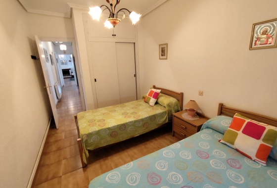 Herverkoop - Villa - Torrevieja - Estacion De Autobuses