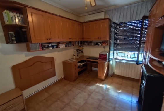 Herverkoop - Villa - Torrevieja - Estacion De Autobuses