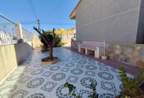 Herverkoop - Villa - Torrevieja - Estacion De Autobuses