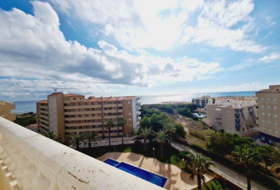 Resale - Apartment / flat - La Mata