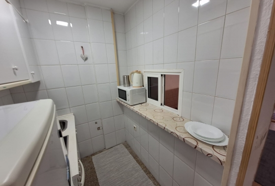 Herverkoop - Studio - Torrevieja - El Acequión - Los Náufragos