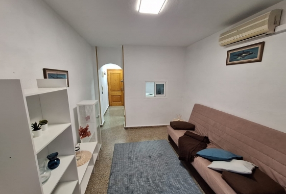 Herverkoop - Studio - Torrevieja - El Acequión - Los Náufragos