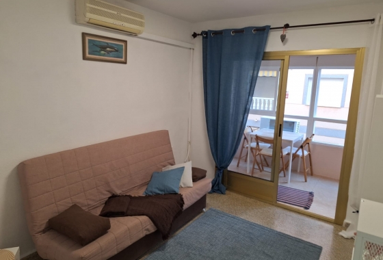 Herverkoop - Studio - Torrevieja - El Acequión - Los Náufragos