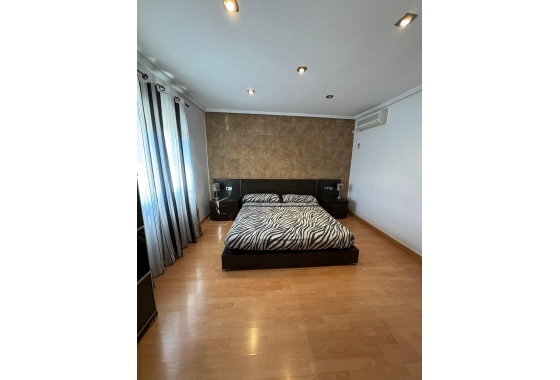 Wiederverkauf - Villa - Torrevieja - Los Balcones - Los Altos del Edén