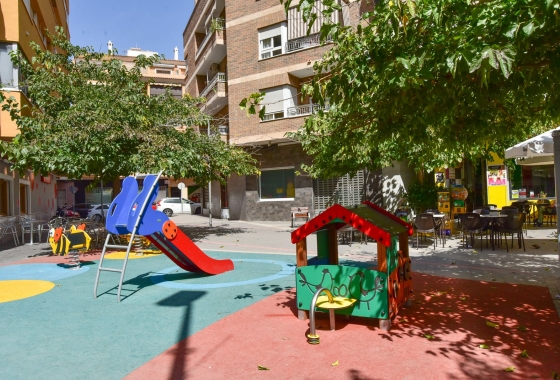 Resale - Apartment / flat - Torrevieja - El Acequión - Los Náufragos