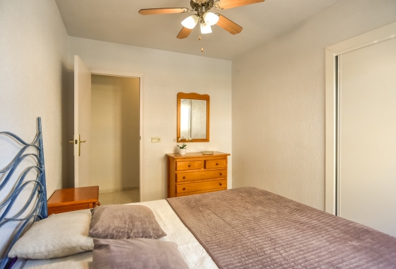 Resale - Apartment / flat - Torrevieja - El Acequión - Los Náufragos