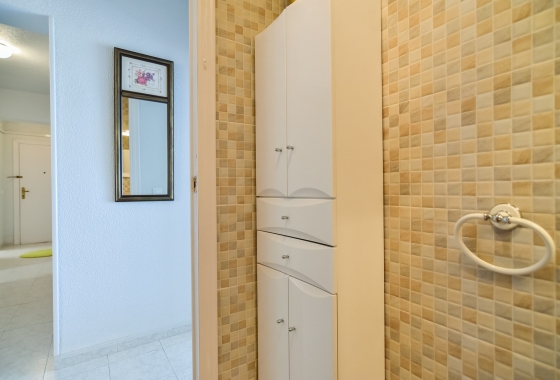 Resale - Apartment / flat - Torrevieja - El Acequión - Los Náufragos