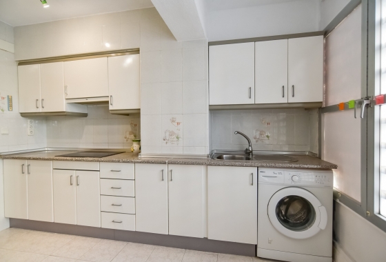 Resale - Apartment / flat - Torrevieja - El Acequión - Los Náufragos