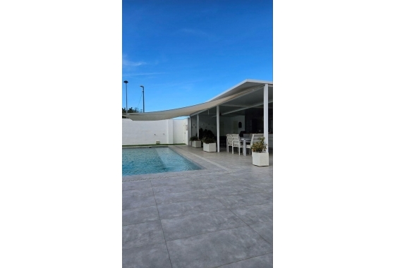 Wiederverkauf - Villa - Orihuela - Urb. Montepinar