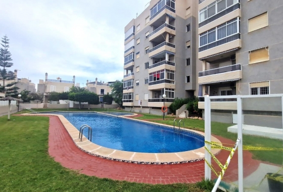 Herverkoop - Herenhuis - Torrevieja - Torreblanca