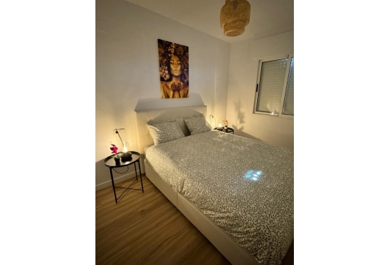 Wiederverkauf - Wohnung - Torrevieja - Calas Blancas