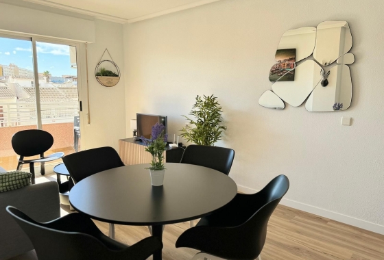 Wiederverkauf - Wohnung - Torrevieja - Calas Blancas